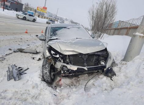 Вартовчанка не уступила дорогу и спровоцировала ДТП