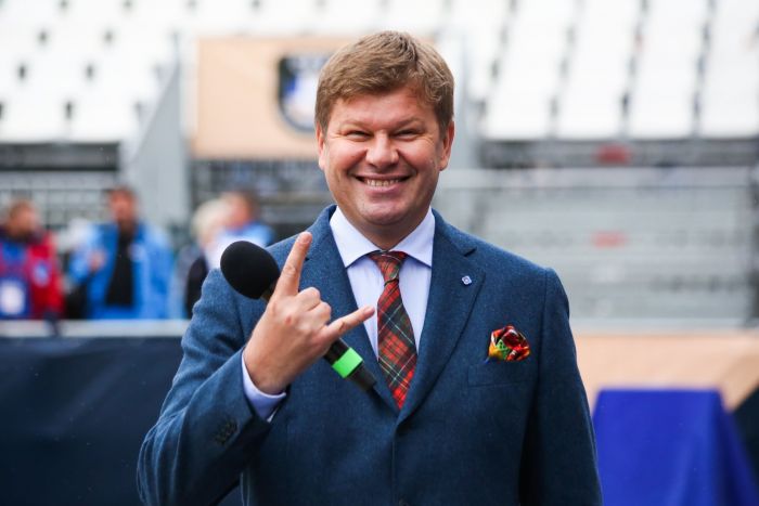 Дмитрий Губерниев будет комментировать несколько гонок зимней Паралимпиады в Югре
