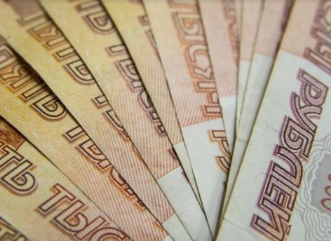 Югорчанка заработала 4 млн рублей на трудоустройстве «мертвых душ»
