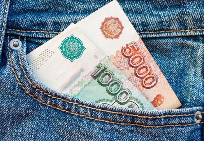 Югорчанин подозревается в краже денег у родственника-инвалида