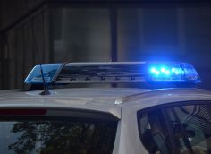 Двое экс-полицейских торговали наркотиками в Сургутском районе