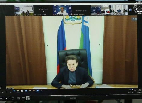 Раскрытие детских талантов обсудила Наталья Комарова с югорчанами