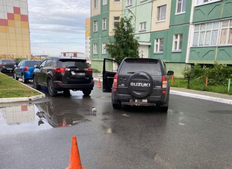Ребенок-велосипедист попал под колеса автомобиля в ХМАО