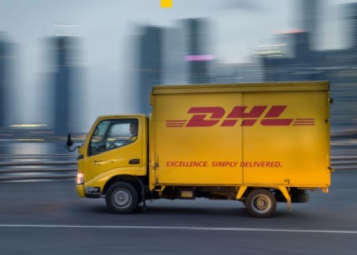 DHL прекратит доставку грузов и документов внутри России