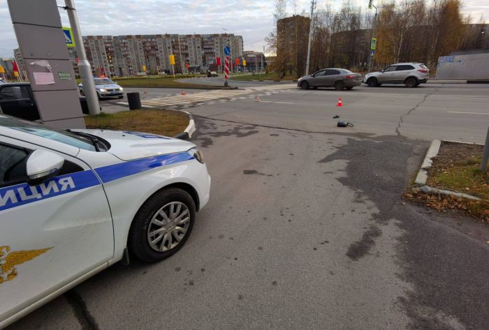 В Сургуте на пешеходном переходе погибла пожилая женщина