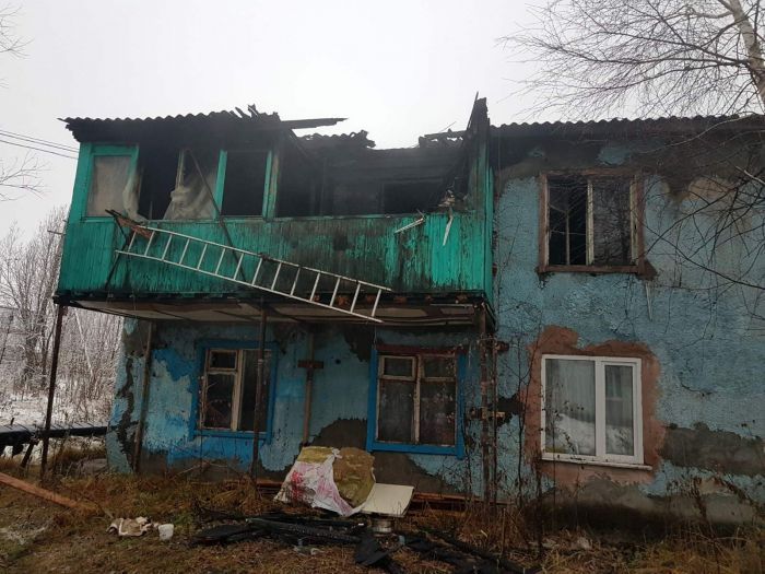 Погорельцы из Сургутского района попросили губернатора помочь с переселением