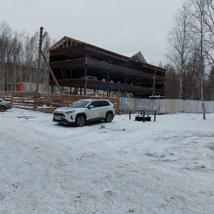 ​Город вложил деньги в расселение аварийных домов в престижном районе – и взамен получит вот это?