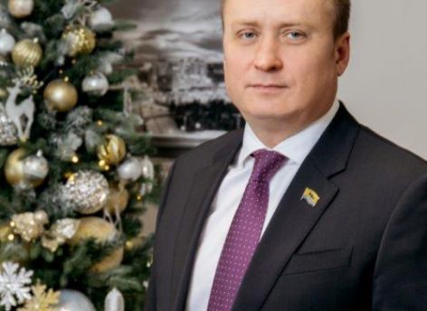 Новогодняя ночь соединяет прошлое, настоящее и будущее, светлые мечты и новые цели