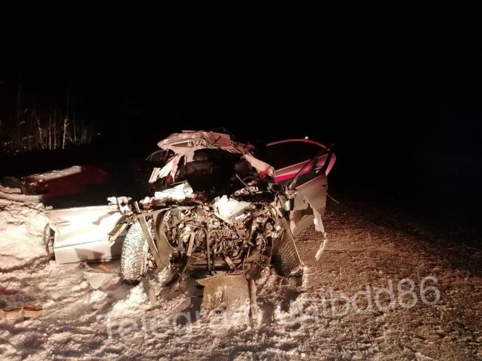 ​Три человека погибли в ДТП под Сургутом