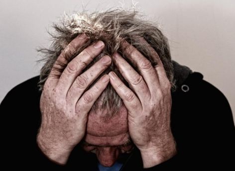 Югорчанин погряз в кредитах после длительного общения с аферистами