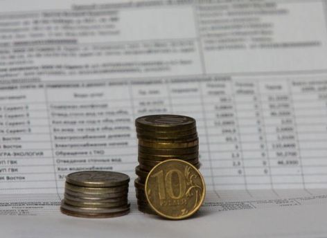 Около 50% югорчан не проверяют правильность начислений платы за ЖКУ