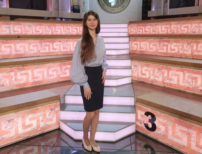 ​Югорская школьница стала финалисткой телеолимпиады «Умницы и умники»