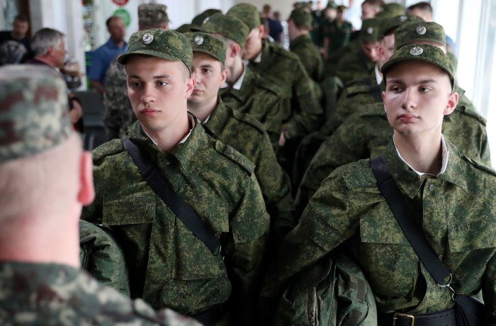 15 югорчан отправятся служить в Президентский полк