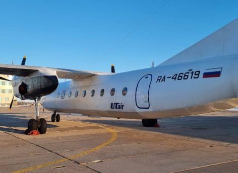 Самолет Utair ударился хвостовой частью о ВПП при посадке