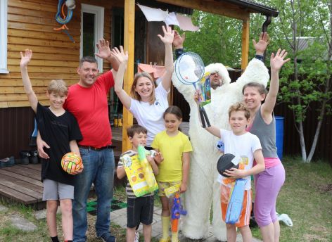 Свыше 200 детей в Югре и на Ямале получили подарки от энергетиков