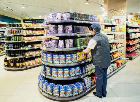 Роспотребнадзор Югры проверил более 500 торговых точек в поисках напитка «Мистер Сидр»