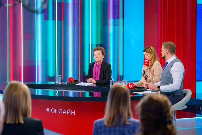​Наталья Комарова обсудила с гражданами «Югорский стандарт» благоустройства и градостроительства