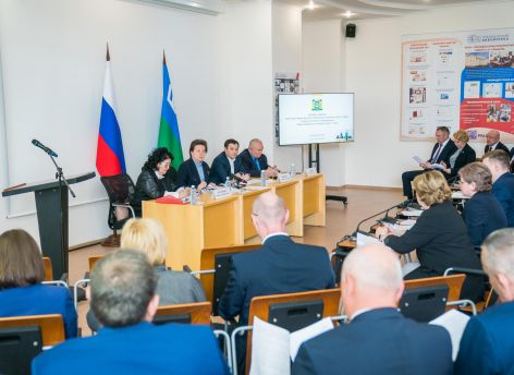 В Югре обсудили судьбу и развитие городских агломераций