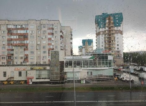 На Югру надвигается непогода: грозы, ливни и град