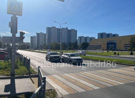 Пять взрослых и ребенок пострадали в ДТП за сутки в ХМАО
