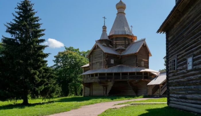 Югорчанам расскажут о зодчестве и меценатах прошлого