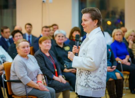 Наталья Комарова провела встречу с жителями Белоярского района