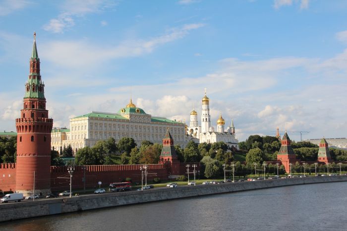 ​Владимир Путин объявил о выдвижении на пятый президентский срок