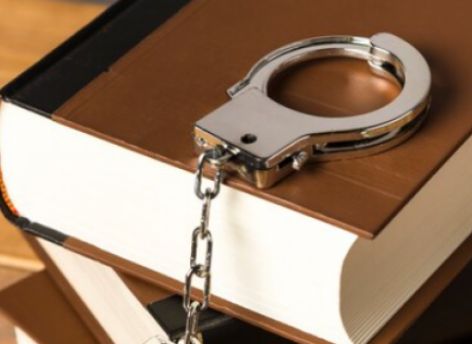 Суд рассмотрит дело об убийстве на территории сургутского МКУ