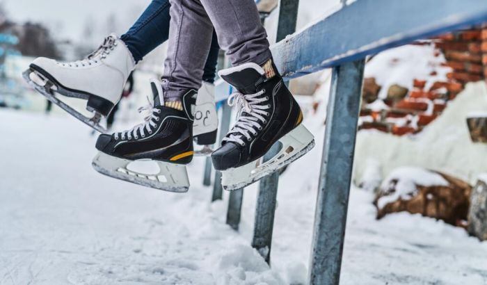 ​В Нижневартовске из-за потепления закрыли катки