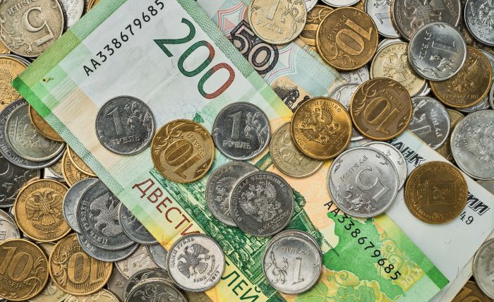 В России увеличили МРОТ до 19 242 рублей