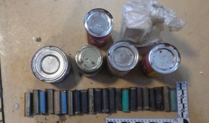 ​Полицейские изъяли более килограмма взрывчатых веществ у жителей Нягани