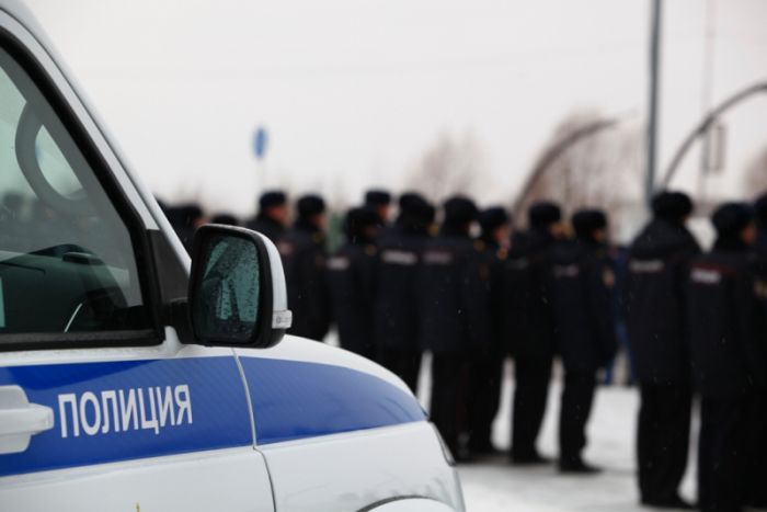 ​Выбросил сверток, но был пойман: в Нижневартовске задержали мужчину за хранение наркотиков