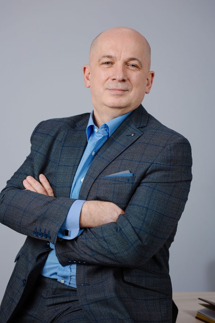 Виталий Горобец: «На прямых договорах находится 98 процентов управляющих компаний города. Основную задачу мы выполнили»