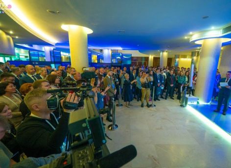 В Югре стартовал международный форум «Нефтяная столица»