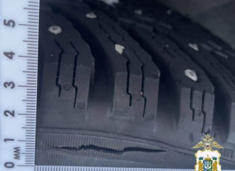 Житель Урая отомстил бывшей жене, повредив колеса авто ее отца