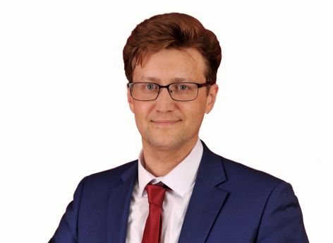 Не почему он ушёл, а зачем он был?