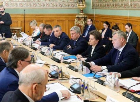 Наталья Комарова рассказала коллегам-губернаторам и Сергею Лаврову о сотрудничестве Югры с Китаем