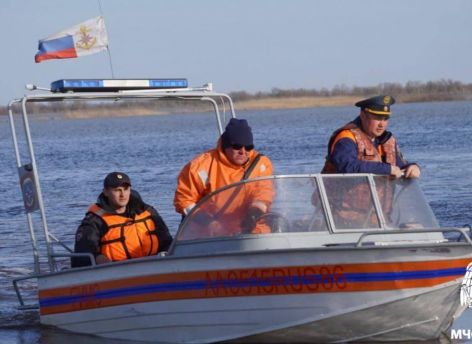 В ХМАО на воде погиб мужчина