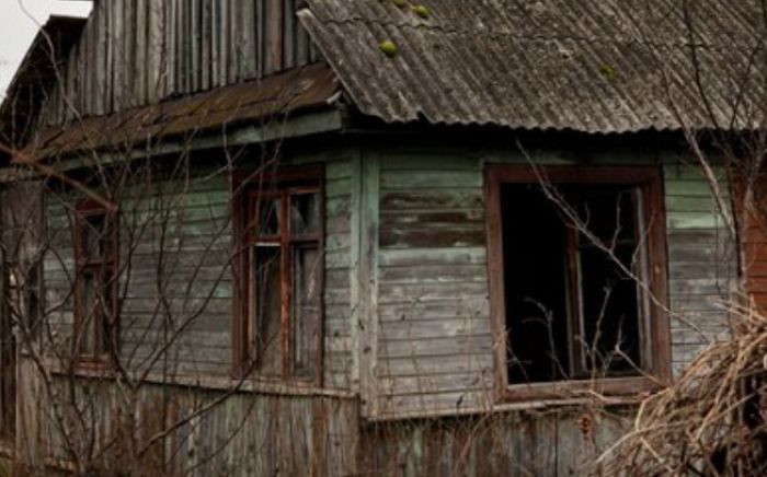 ​В Югре возобновили уголовное дело о нерасселении аварийного дома