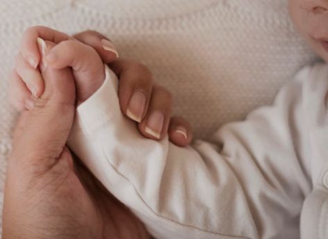 60 двойняшек и 2 тройни родились в ХМАО в 2024 году