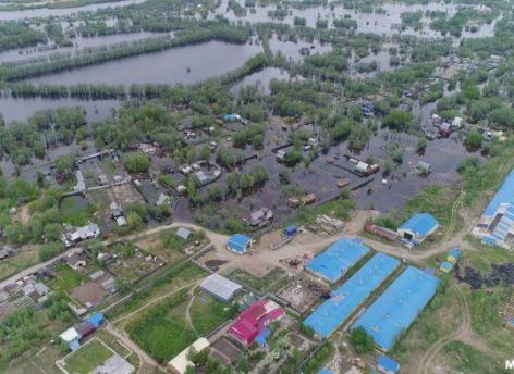 В Югре из-за паводка затопило более двух тысяч участков и сотни домов