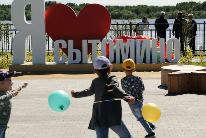 ​Жители Сытомино отметили 100-летие поселка в новом парке