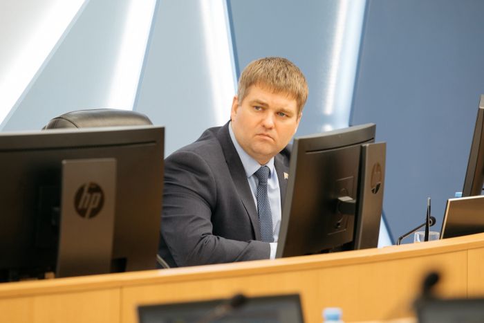 ​Исполняющим обязанности председателя Думы Сургута назначили Александра Олейникова