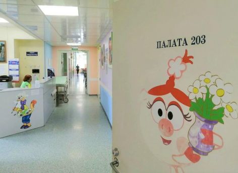 Врачи Югры спасли ребенка, упавшего с седьмого этажа