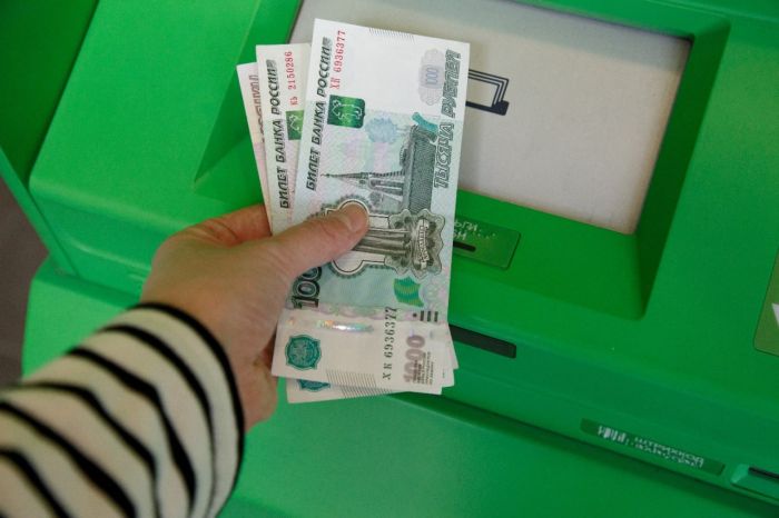 ​Объем средств на счетах югорчан в Сбербанке растет рекордными темпами