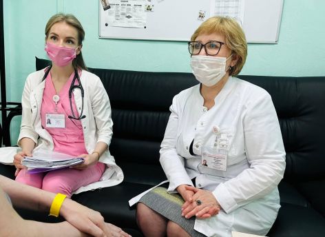 Молодая мама из Сургута провела месяц в Кардиоцентре из-за запущенной ОРВИ