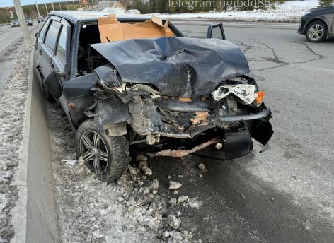 В Сургуте в ДТП пострадали три человека