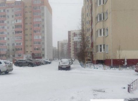 На улице Быстринской в Сургуте завершили долгожданный ремонт дороги