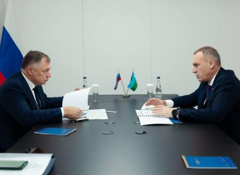 Руслан Кухарук обсудил с Маратом Хуснуллиным главные транспортные стройки Югры