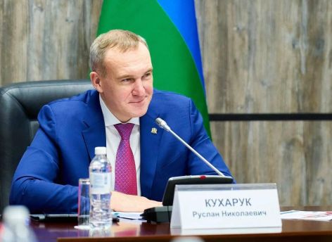 Руслан Кухарук впервые проведет прямую линию с югорчанами